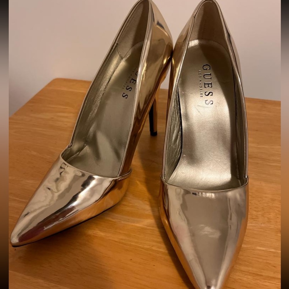 Guess Golden Heels